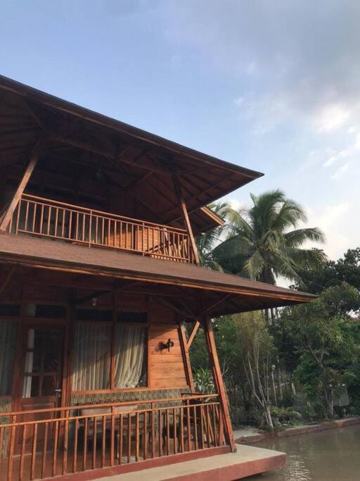 Villa As-Salam, Kadungora, Garut Extérieur photo